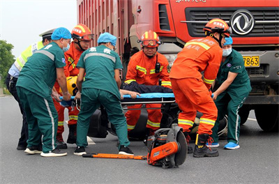 黄梅沛县道路救援